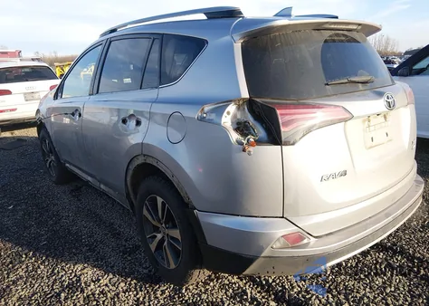 2017 Toyota Rav4 Xle из США, поврежденный, VIN 2T3RFREV4HW679437